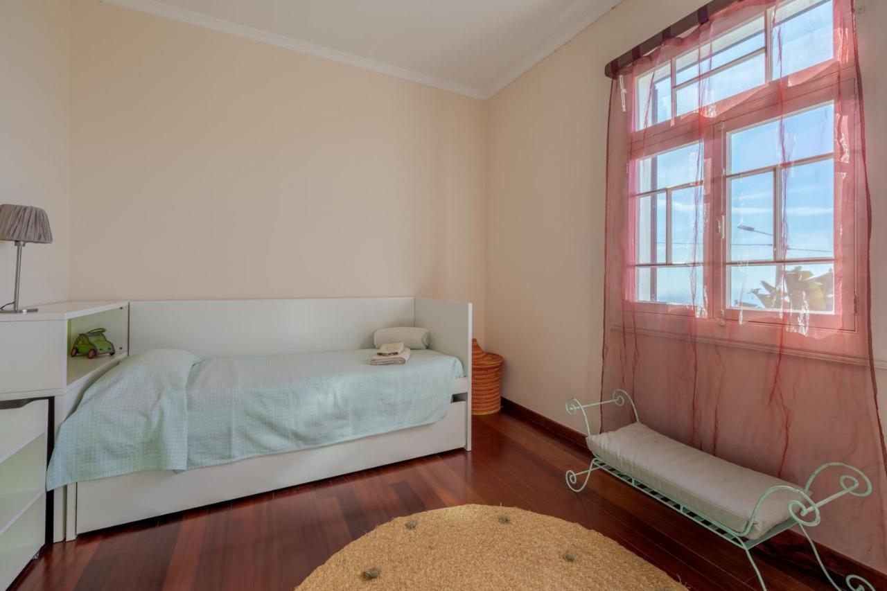 Cozy Villa Flora By Hr Madeira Estreito Da Calheta Esterno foto