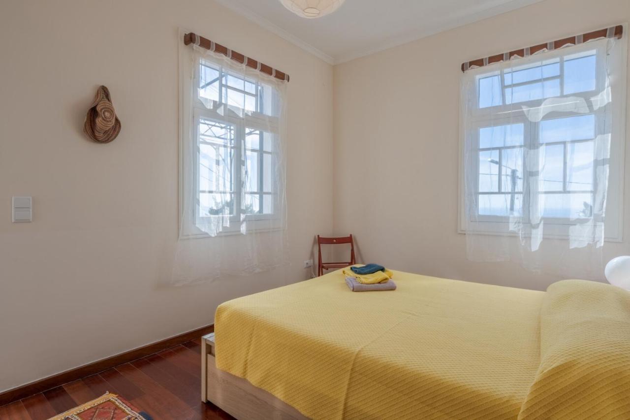 Cozy Villa Flora By Hr Madeira Estreito Da Calheta Esterno foto