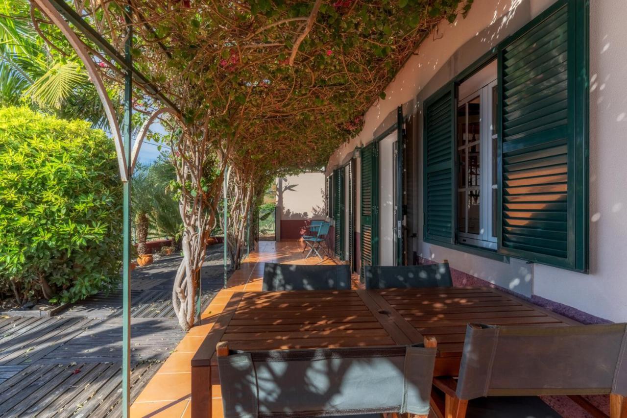 Cozy Villa Flora By Hr Madeira Estreito Da Calheta Esterno foto